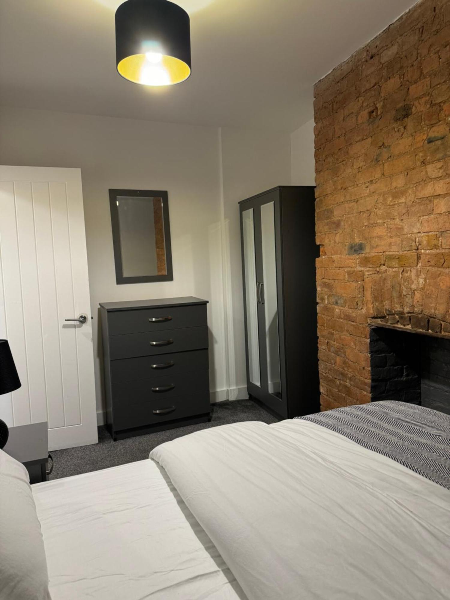 Icon Residencia Apartment Manchester Exterior foto